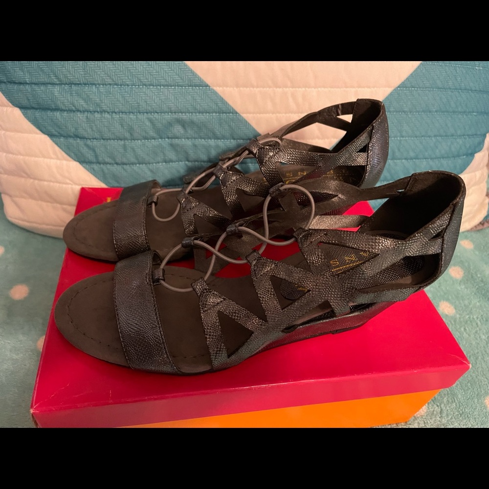 New York Transit Strappy Dress Sandals